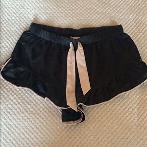 VS Ruffled Sleep Short🤍